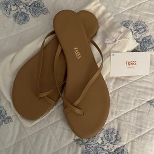 TKees Riley Flip Flops